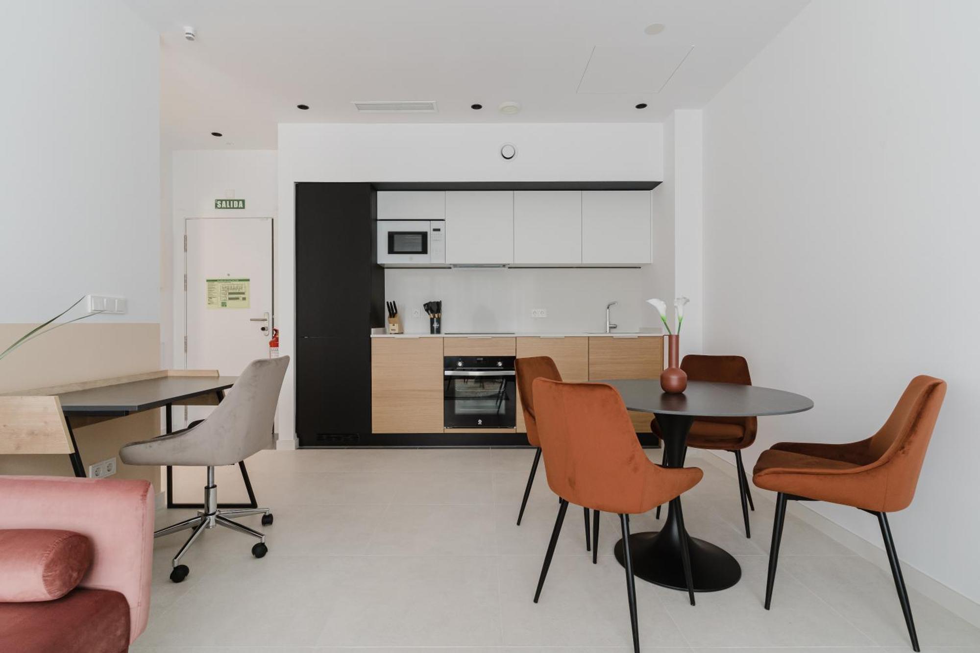 Canillas Apartments Madrid Exterior photo