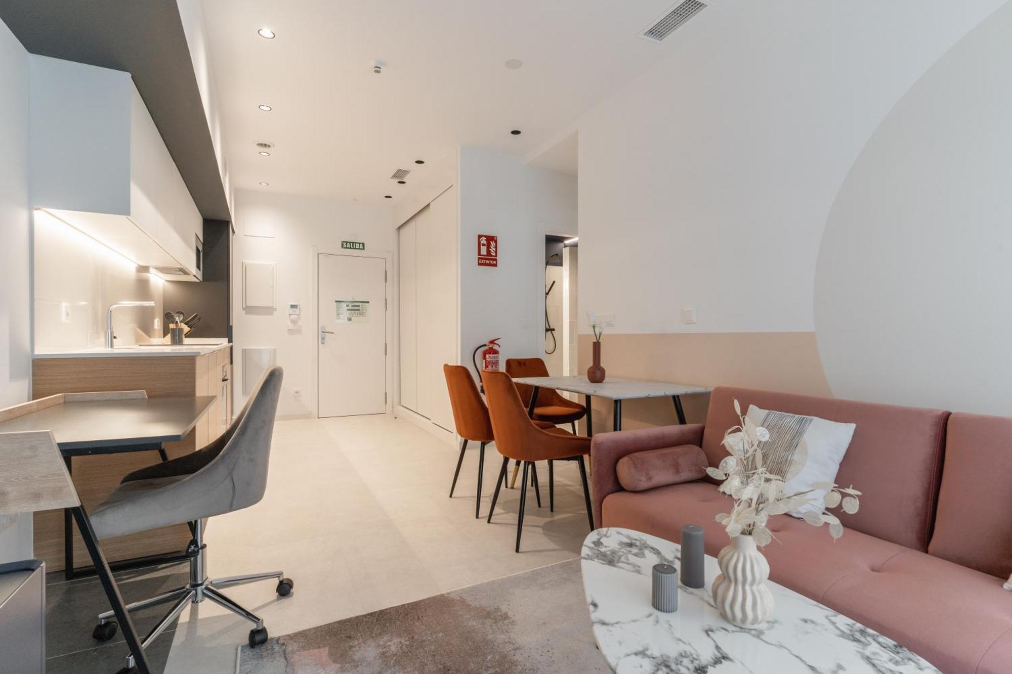 Canillas Apartments Madrid Exterior photo